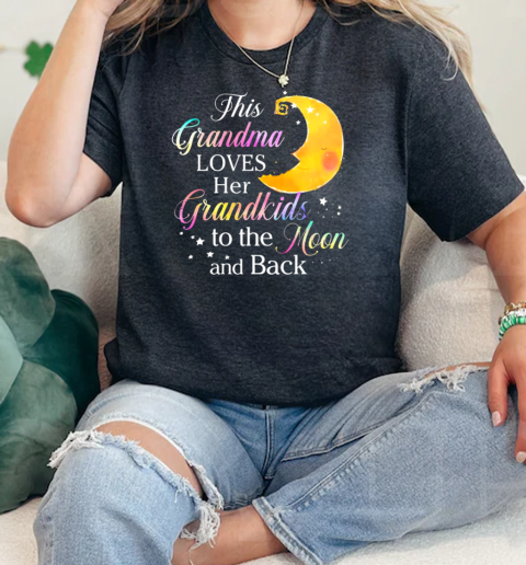 This grandma loves her grandkids to the moon and back  Classic Womens T-shirt