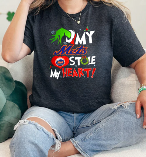 Grinch Hand My New York Mets Stole My Heart Christmas 2024  Classic Womens T-shirt