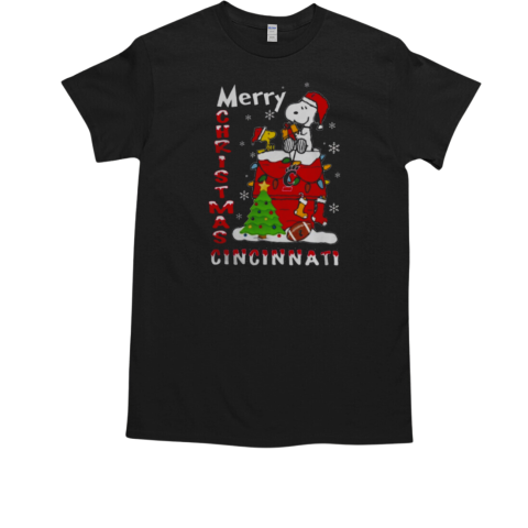 Cincinnati Bearcats Snoopy And Woodstock Merry Christmas T-Shirt