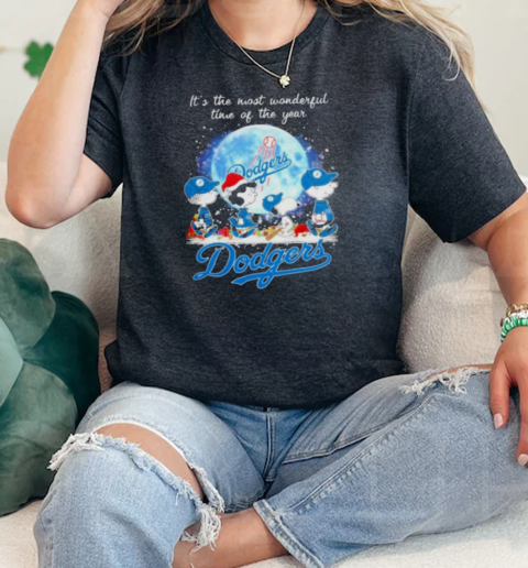 Los Angeles Dodgers x Snoopy Its The Most Wonderful Time Of The Year Christmas  Classic Womens T-shirt