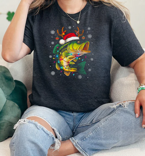 Merry Fishmas Santa Fishing Funny Fisherman Lovers Christmas  Classic Womens T-shirt