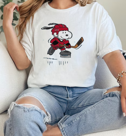 Colorado Avalanche Snoopy Hockey 2024 Christmas With Peanuts  Classic Womens T-shirt