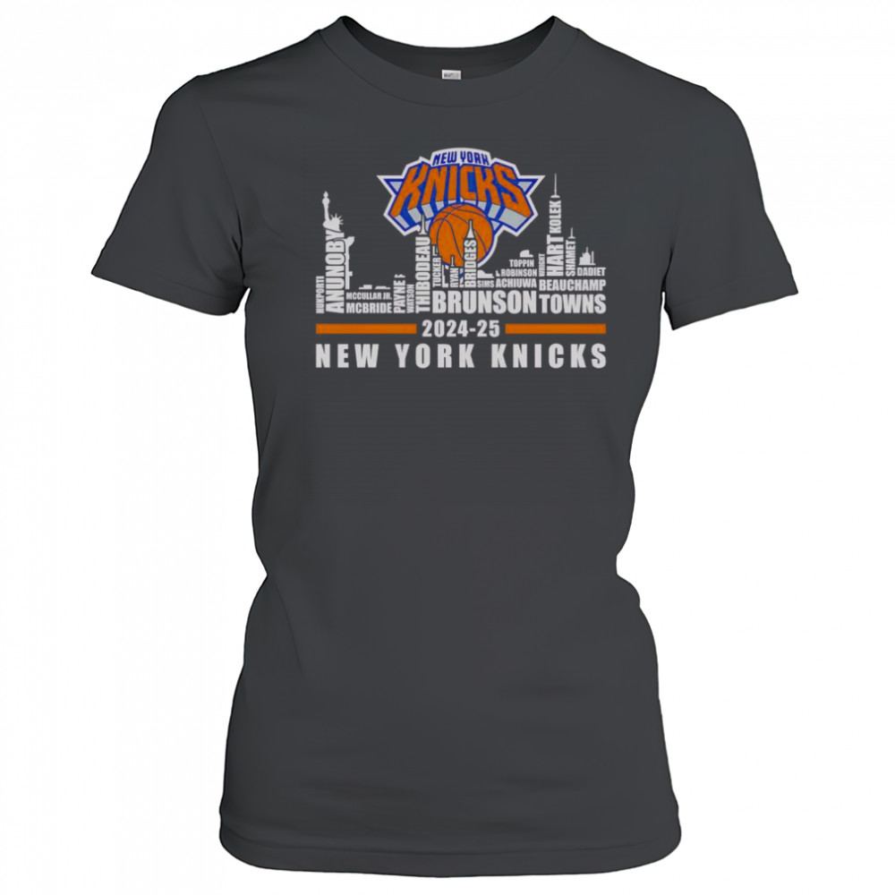 Good Skyline City 2024-25 New York Knicks Players Name T-Shirt Women's T-shirt