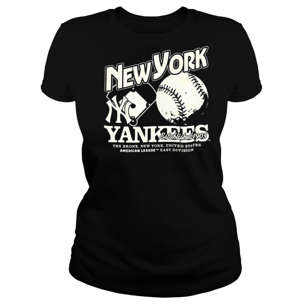 New York Yankees wordmark logo graphic shirt Women's T-shirt