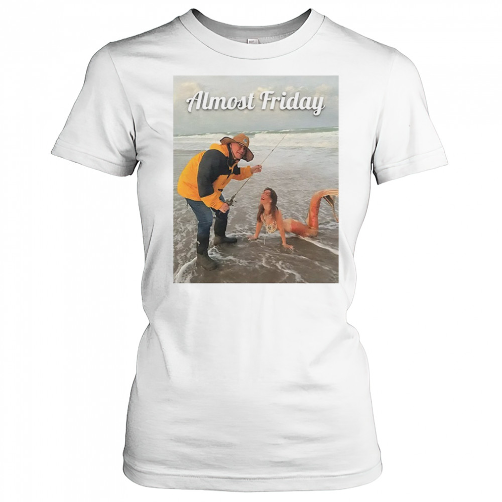 Belichick Fishing Almost Friday shirt Women's T-shirt