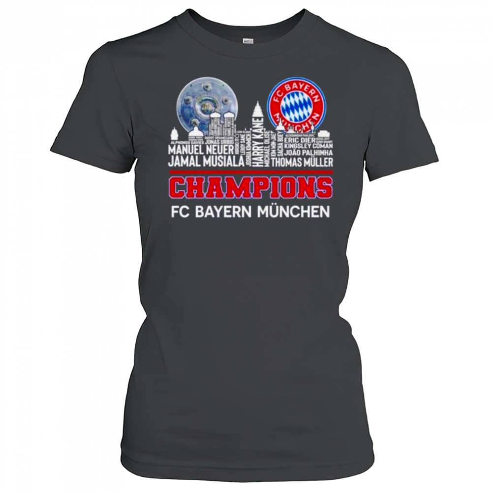 Champions FC Bayern Munchen logo city names shirt Women's T-shirt