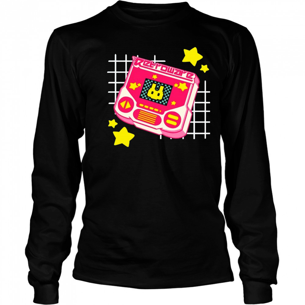 Retroware Handheld T-shirt Long Sleeved