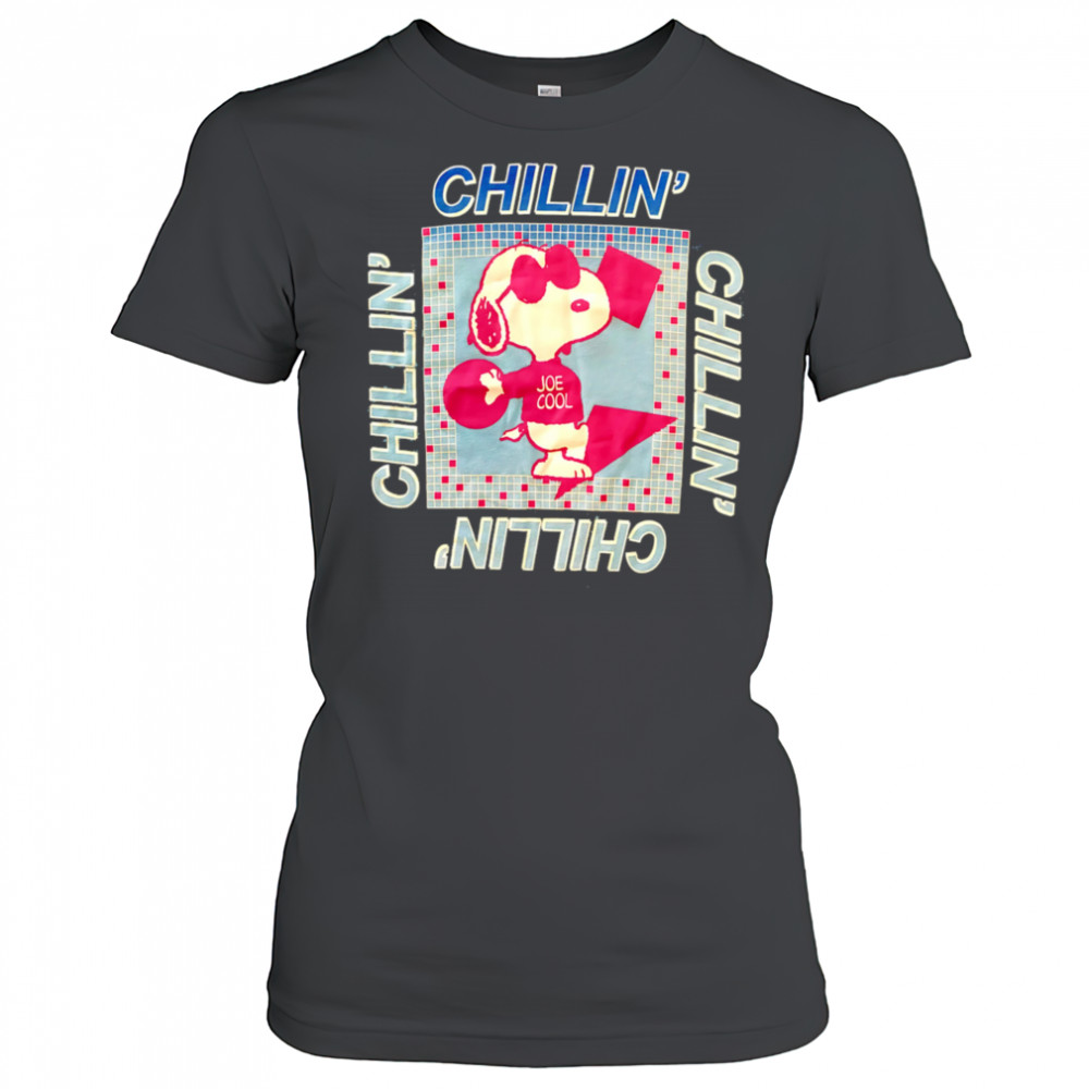 Snoopy doghouse Peanuts chillin shirt Women's T-shirt