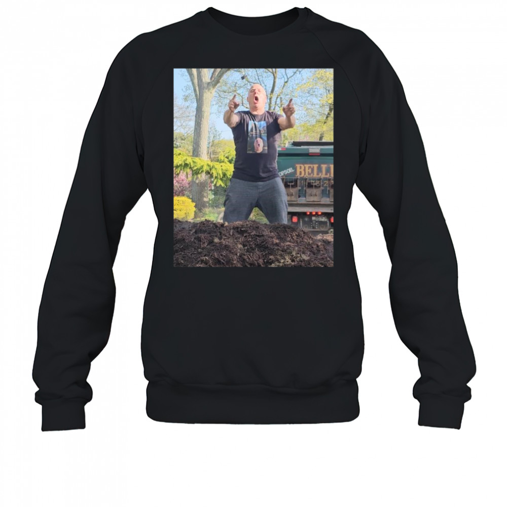 Feiner Mulch Company King Of The Mulch Photo 2025 t-shirt Sweatshirt