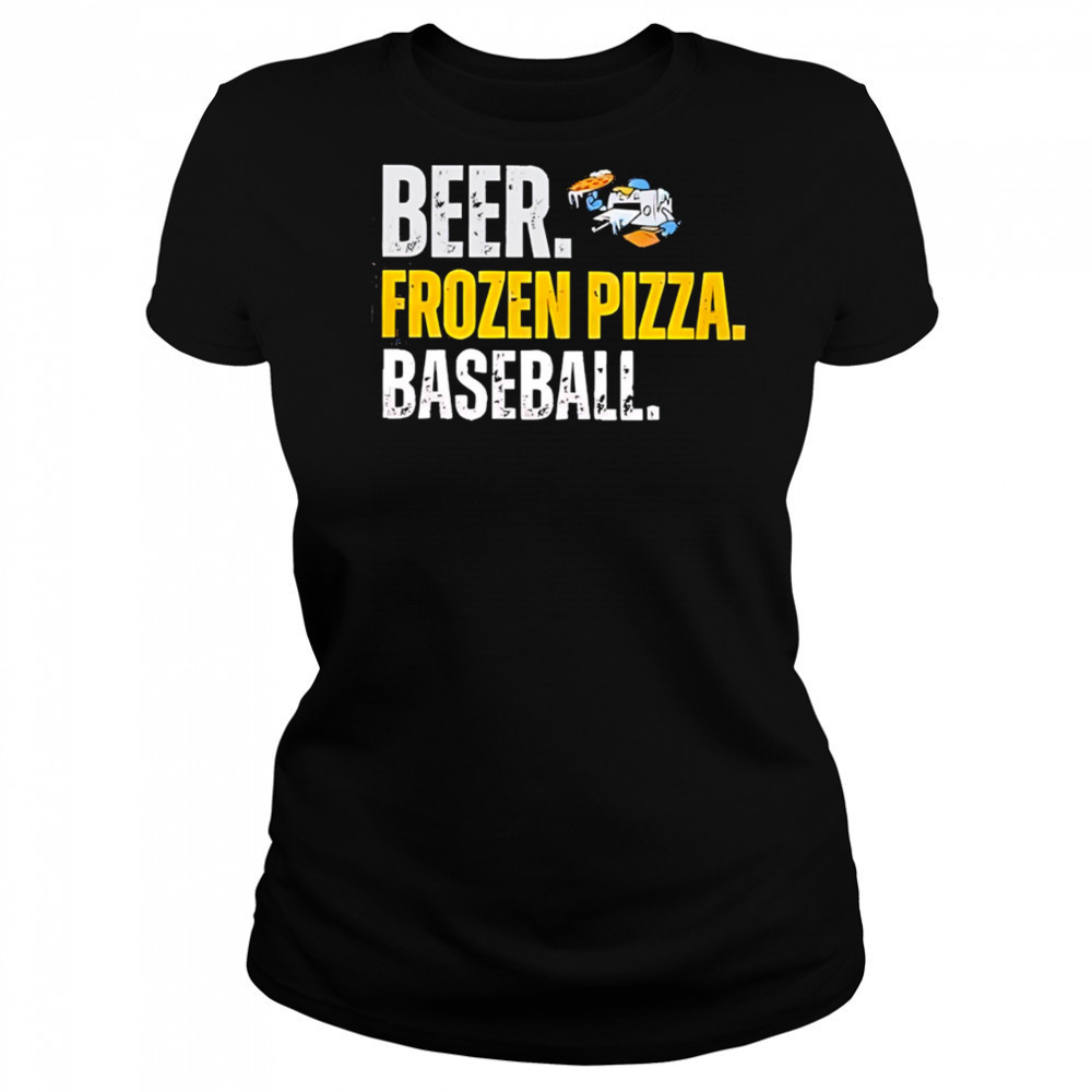 Chill brews game night and comfort shirt Women's T-shirt