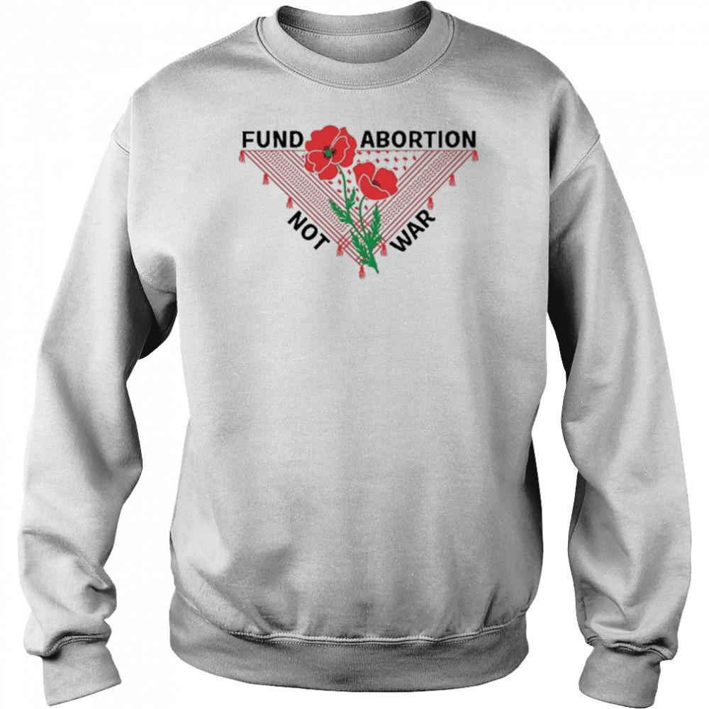 Hannah Einbinder Wearing Fund Abortion Not War t-shirt Hoodie