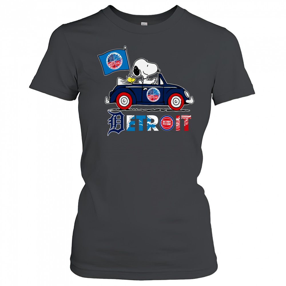 Snoopy And Woodstock Driver Car Detroit City Sports Tigers Lions Pistons And Red Wings Women's T-shirt