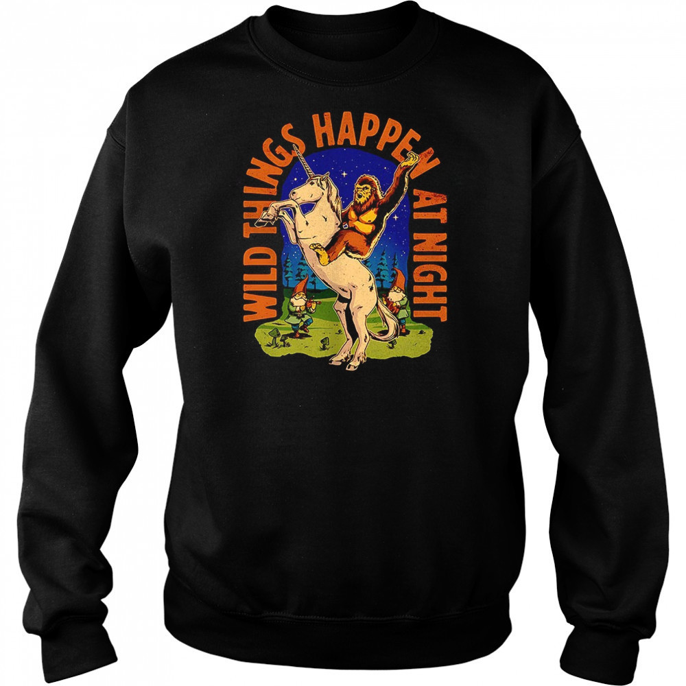 Sasquatch riding a unicorn wild things happen at night shirt Hoodie
