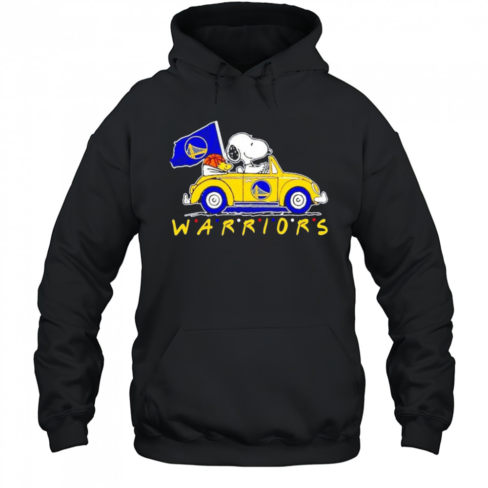 Snoopy and Woodstock driving car Golden State Warriors friends shirt Hoodie