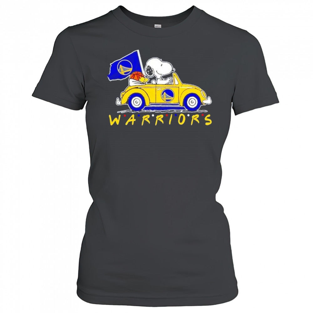 Snoopy and Woodstock driving car Golden State Warriors friends shirt Women's T-shirt