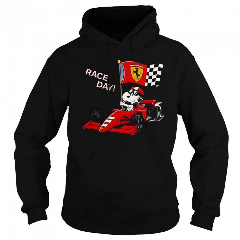 Top Ferrari Snoopy F1 Race Day T-Shirt Sweatshirt