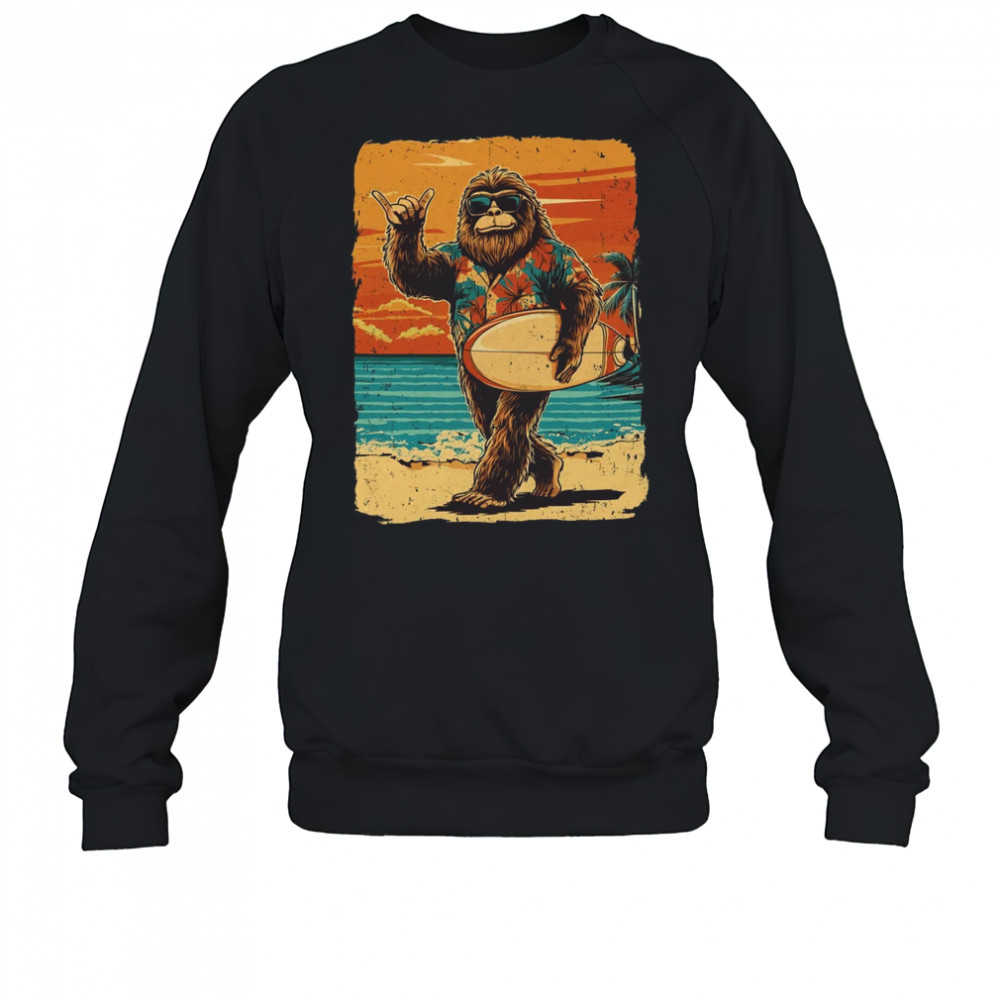 Bigfoot Aloha Hawaiian Surfing Tropical Beach Surfer shirt Sweatshirt