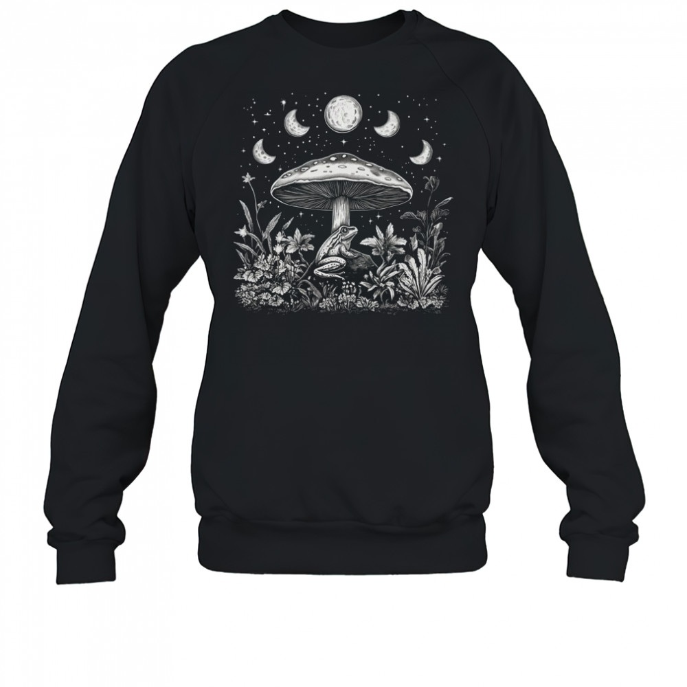 Cottagecore Mushroom Frog Aesthetic Girls Women Graphic shirt Sweatshirt