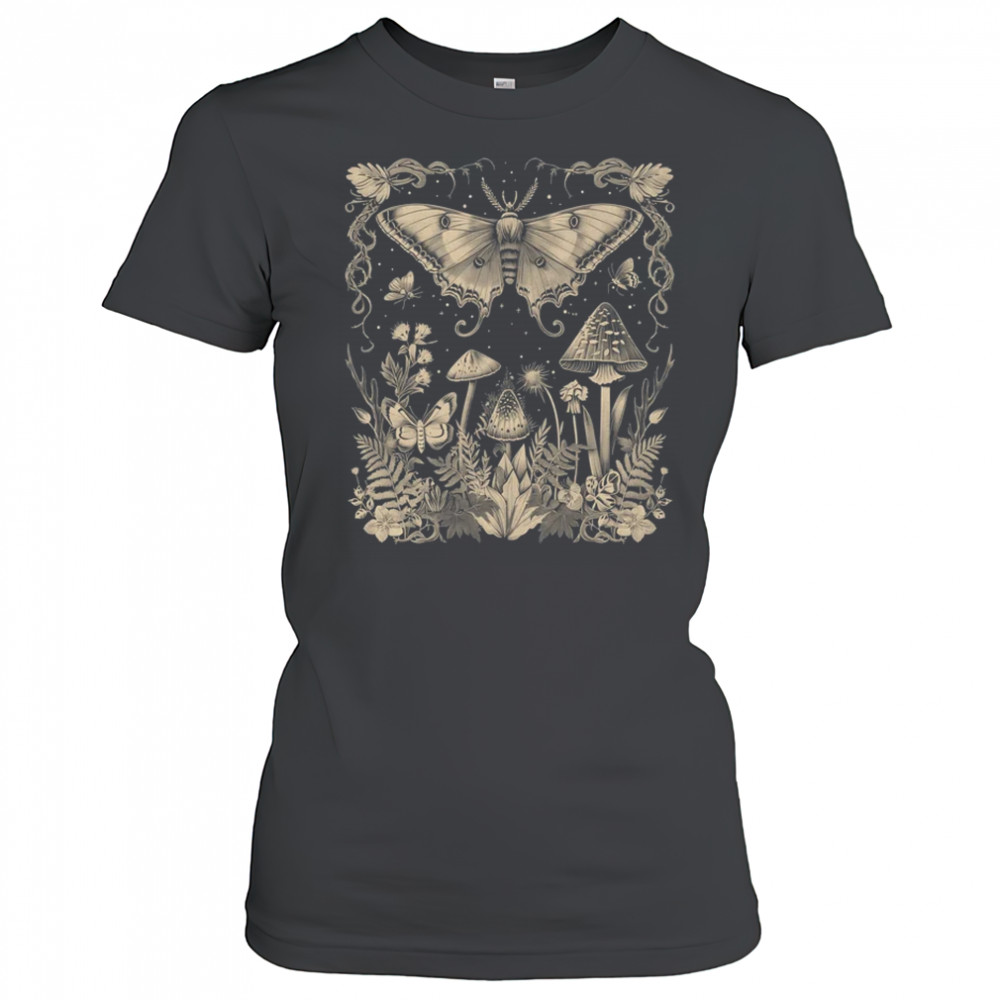 Fairycore Floral Moth Aesthetic Girls Women Graphic shirt Women's T-shirt