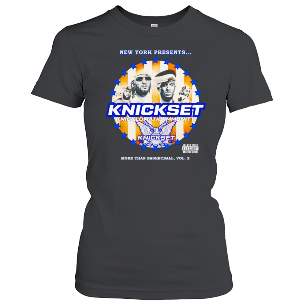 Knick-Set more than basketball shirt Women's T-shirt