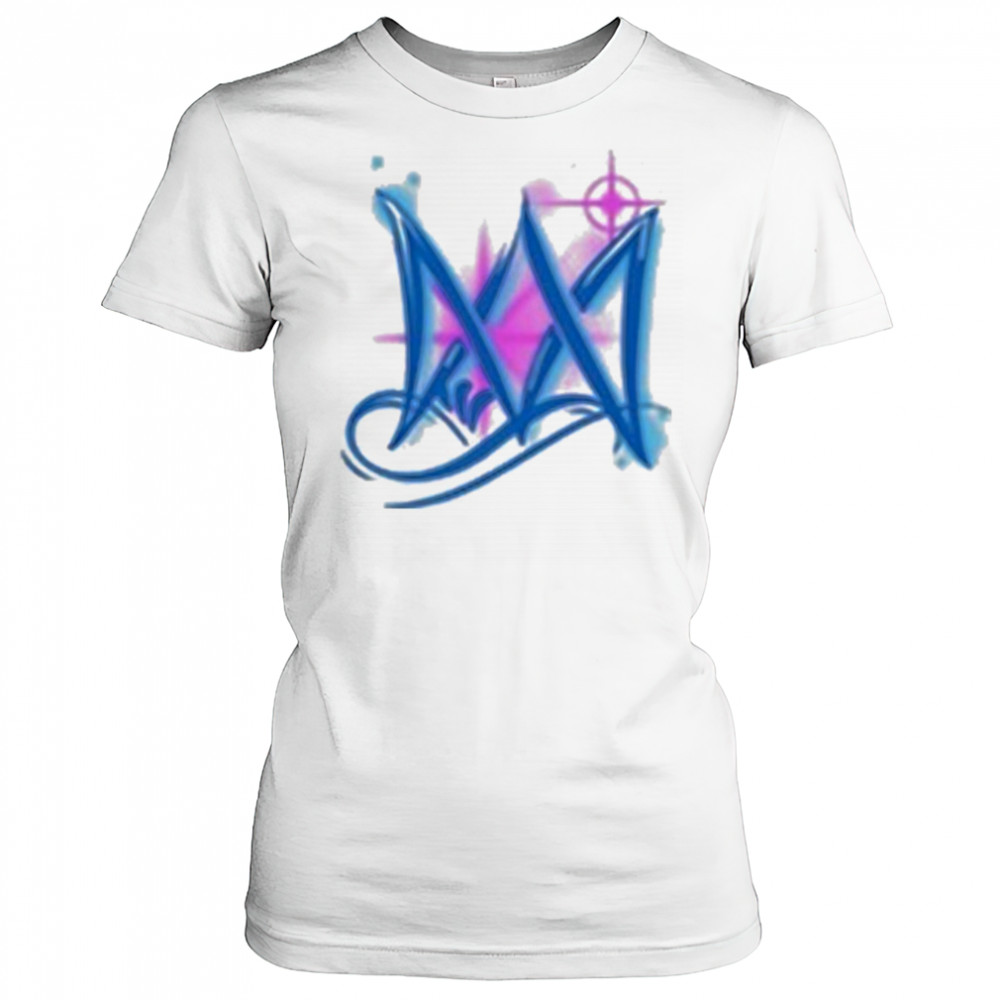 Marcus & Martinus Airbrush T-shirt Women's T-shirt
