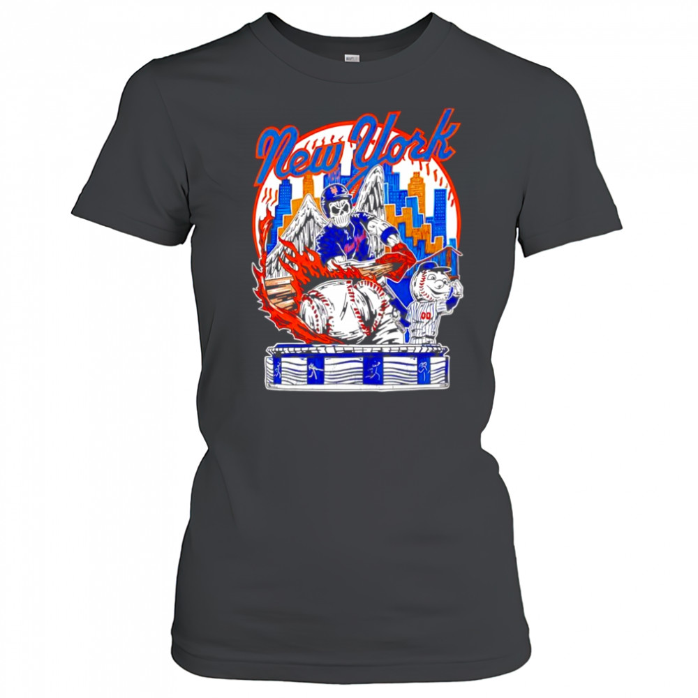 Skeleton New York Knicks baseball skyline shirt Women's T-shirt