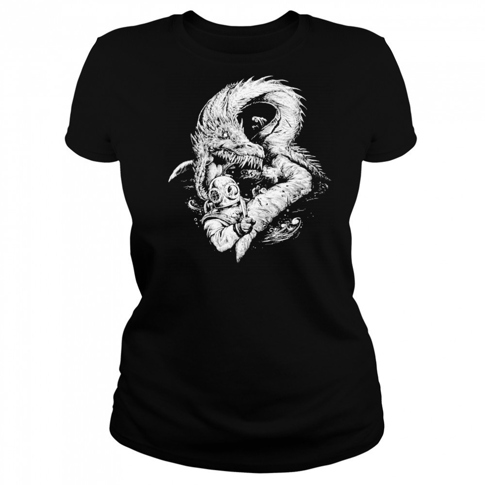 Thè Nèssie Threat Llama T-shirt Women's T-shirt