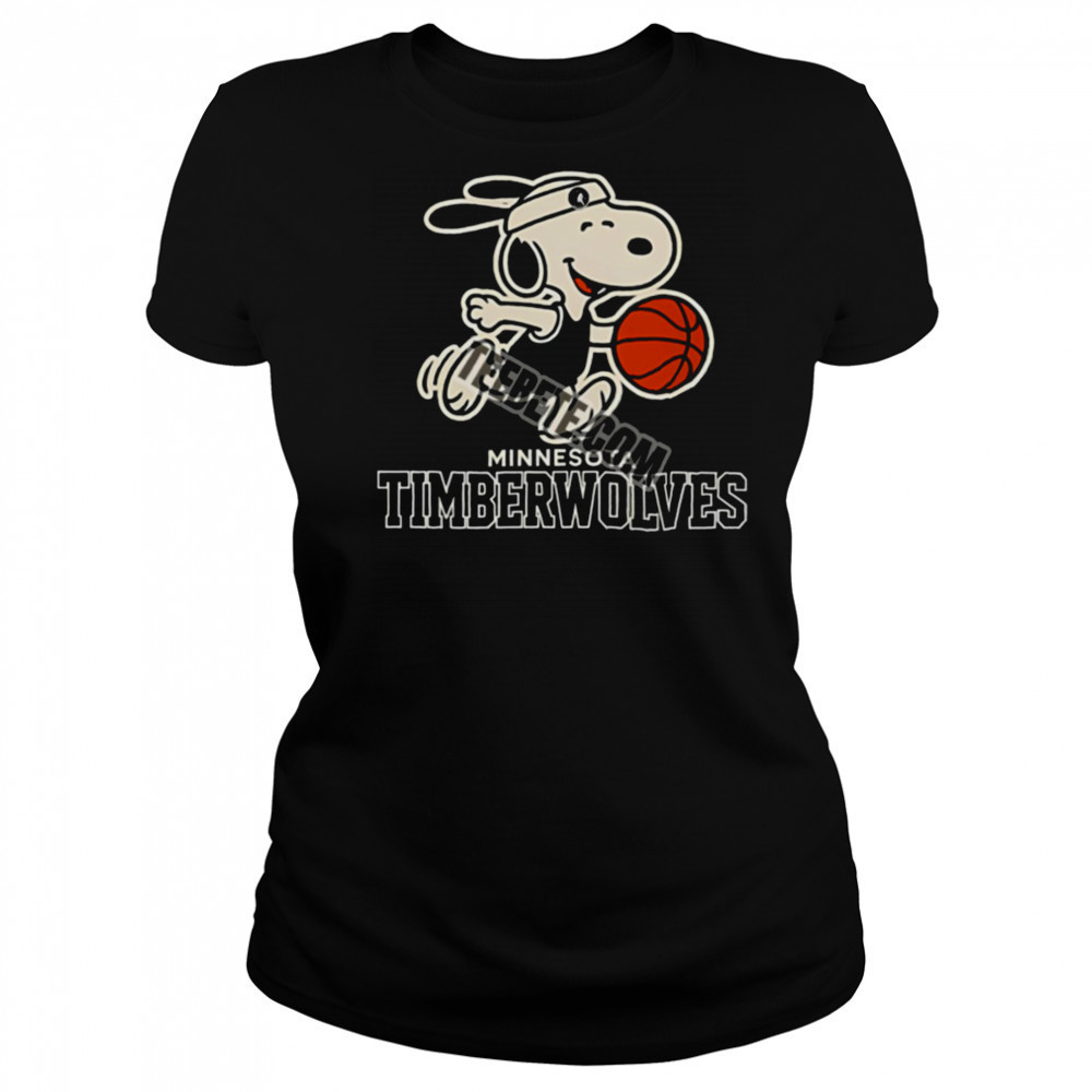 Minnesota Timberwolves Vs Snoopy Player Basketball Shirt Women's T-shirt