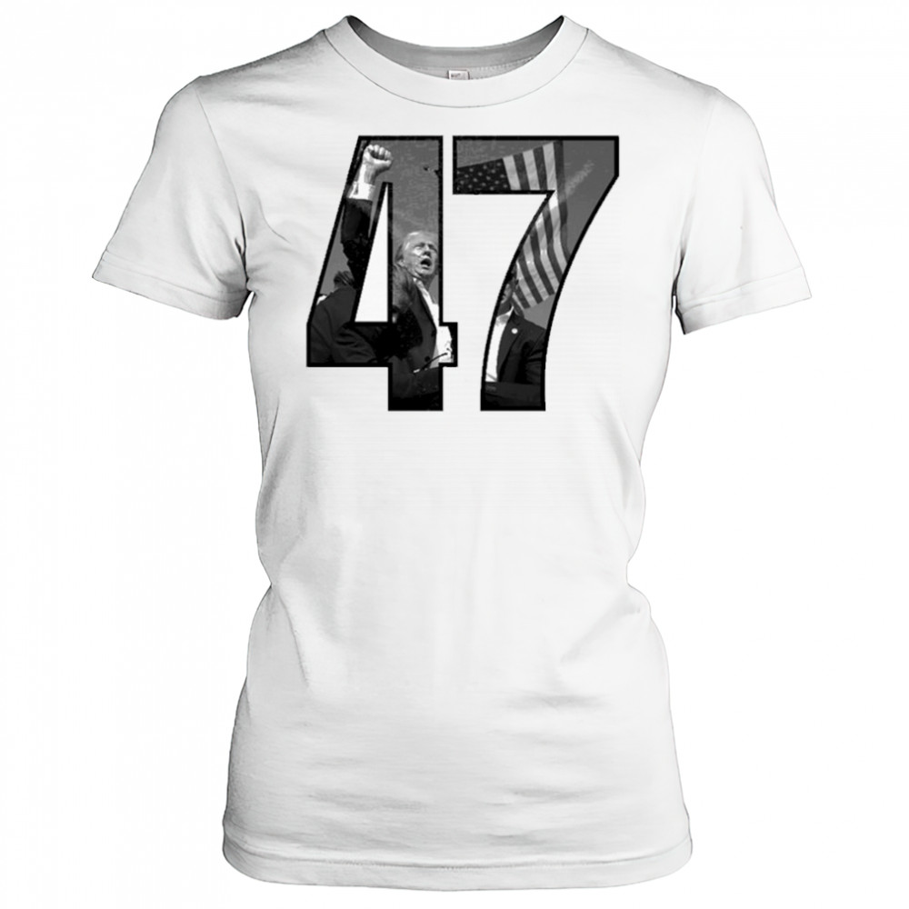 Charlie Kirk Trump 47 Fighting T-shirt Women's T-shirt
