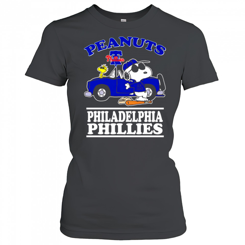 Snoopy and Woodstock Peanuts Philadelphia Phillies shirt Women's T-shirt