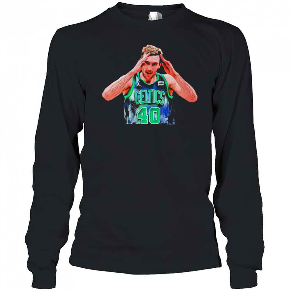Luke Kornet bloodies Josh Hart with elbow shirt Long Sleeved