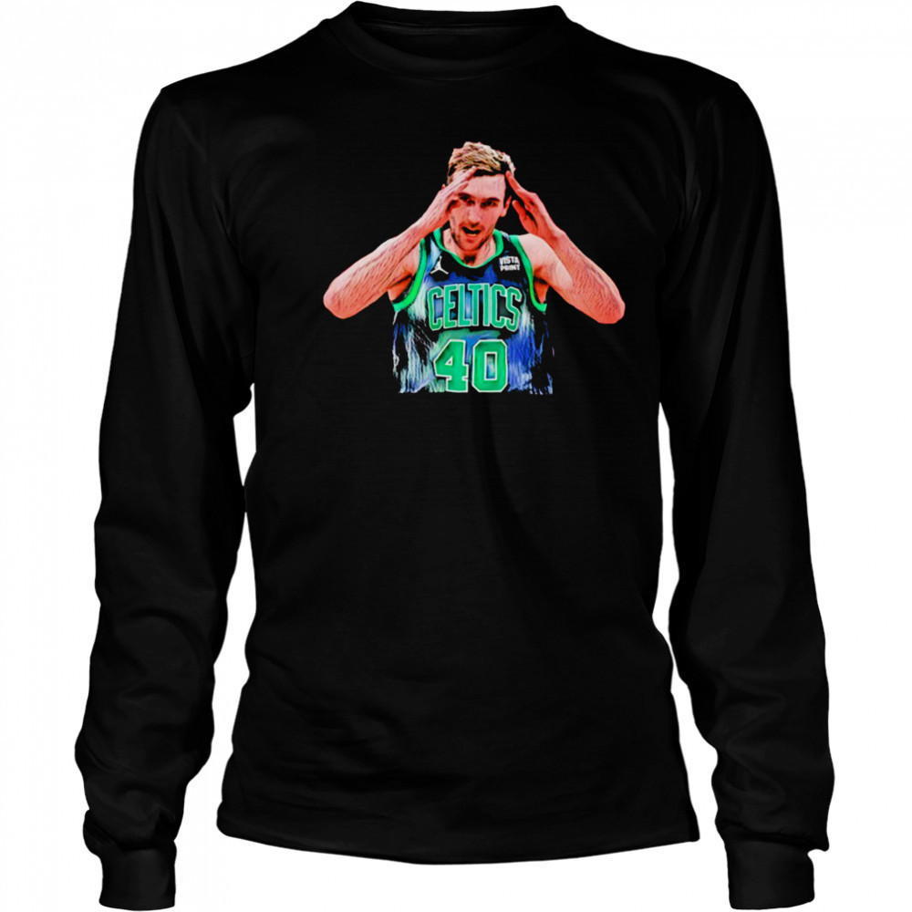 Luke Kornet bloodies Josh Hart with elbow shirt Long Sleeved