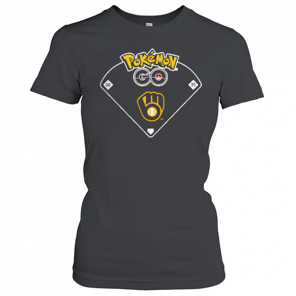 Pokemon Go Milwaukee Brewers 2025 shirt Women's T-shirt