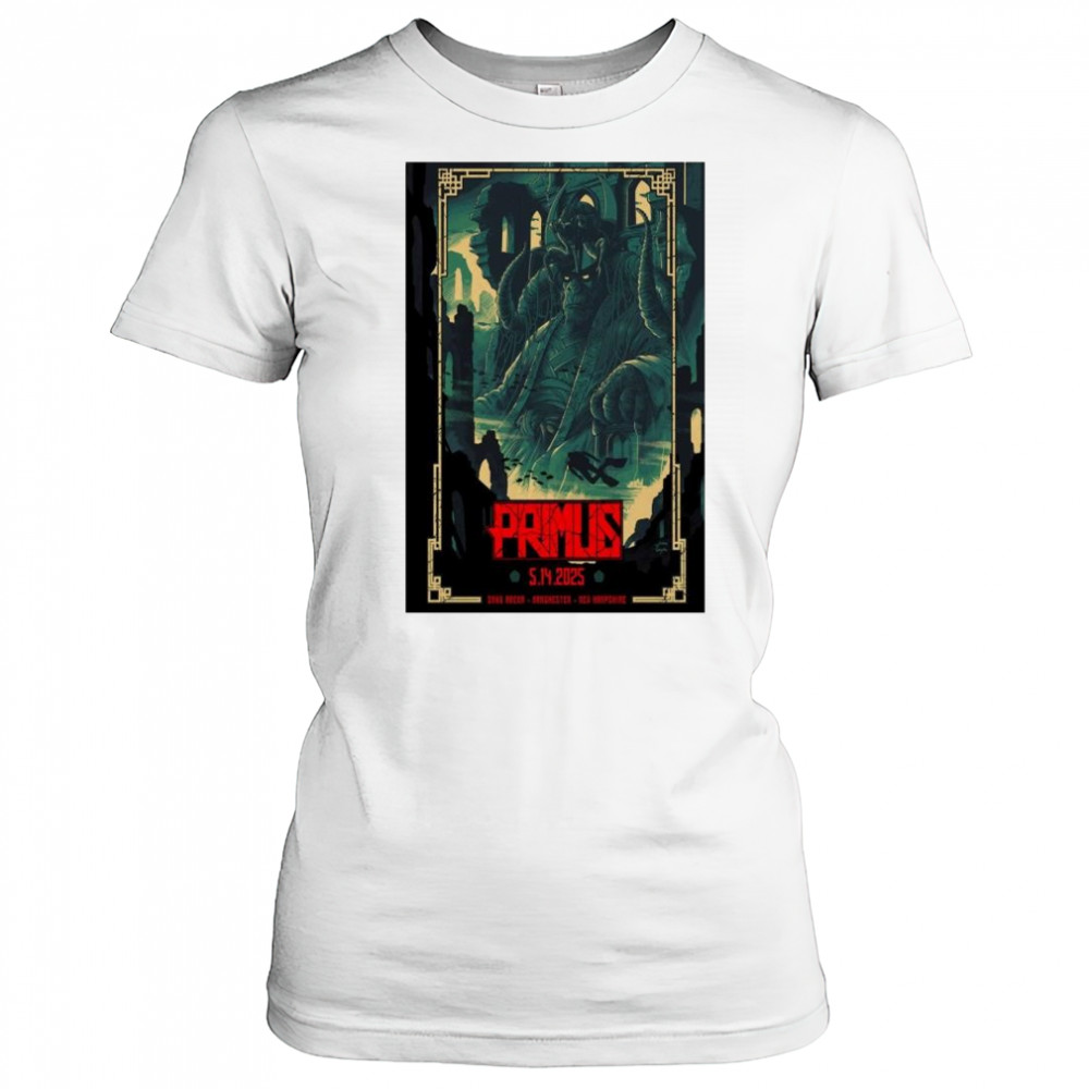 Primus SNHU Arena Manchester NH May 14 2025 Show t-shirt Women's T-shirt
