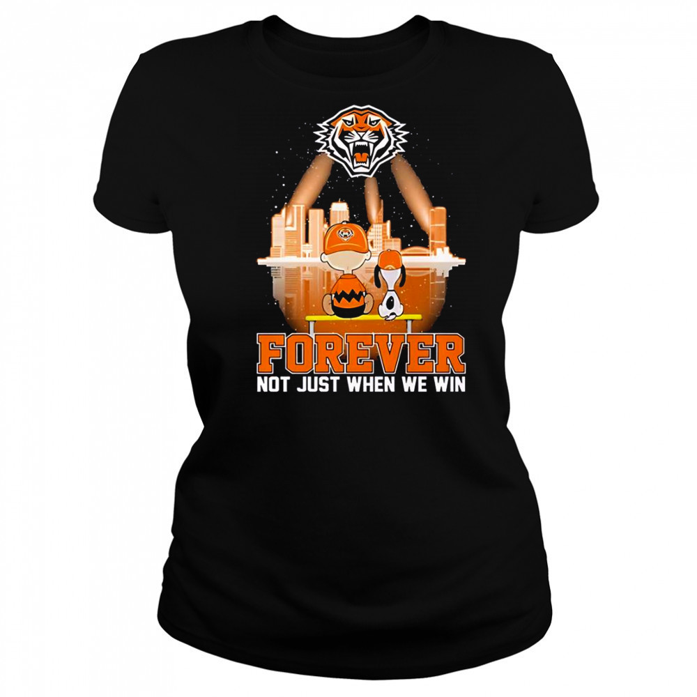 Snoopy And Charlie Brown Wests Tigers The Peanuts Forever Not Just When We Win T-Shirt Women's T-shirt