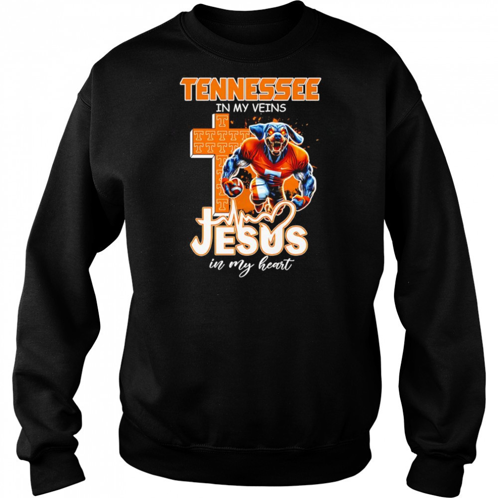 Tennessee in my veins Jesus in my heart mascot shirt Hoodie