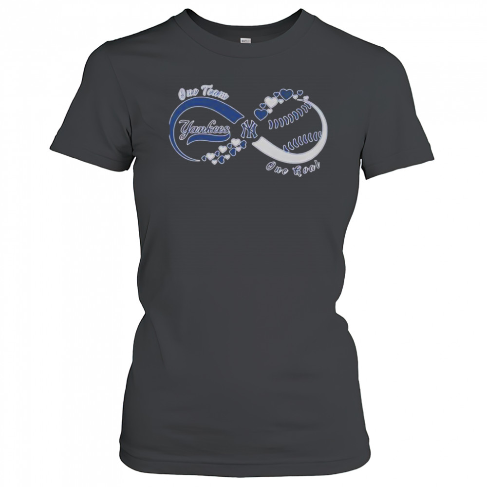 New York Yankees One Team One Goal One Love T-Shirt Women's T-shirt