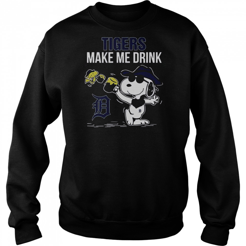 Snoopy And Woodstock Detroit Tigers Make Me Drink T-Shirt Hoodie