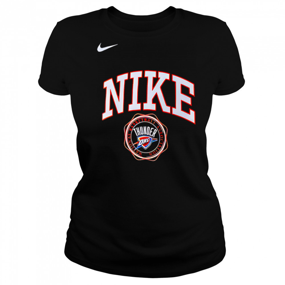 oklahoma city thunder essential shirt Women's T-shirt