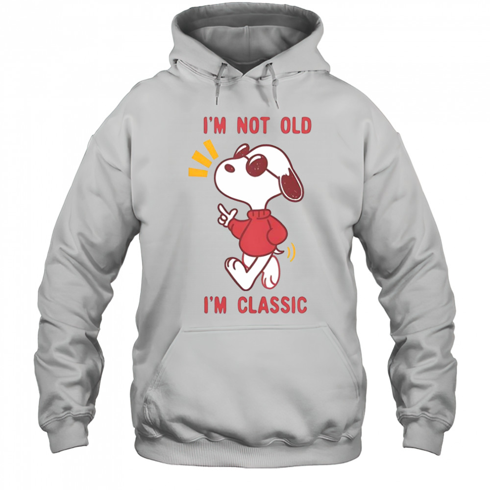 Snoopy I’m Not Old I’m Classic Beagle T-Shirt Hoodie