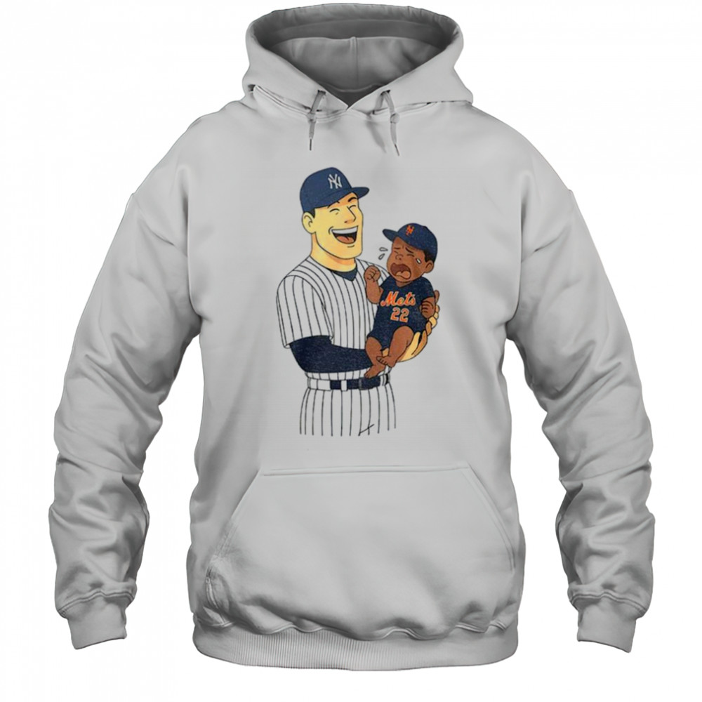 Aaron Judge Carrying Juan Soto baby crying MLB shirt Hoodie