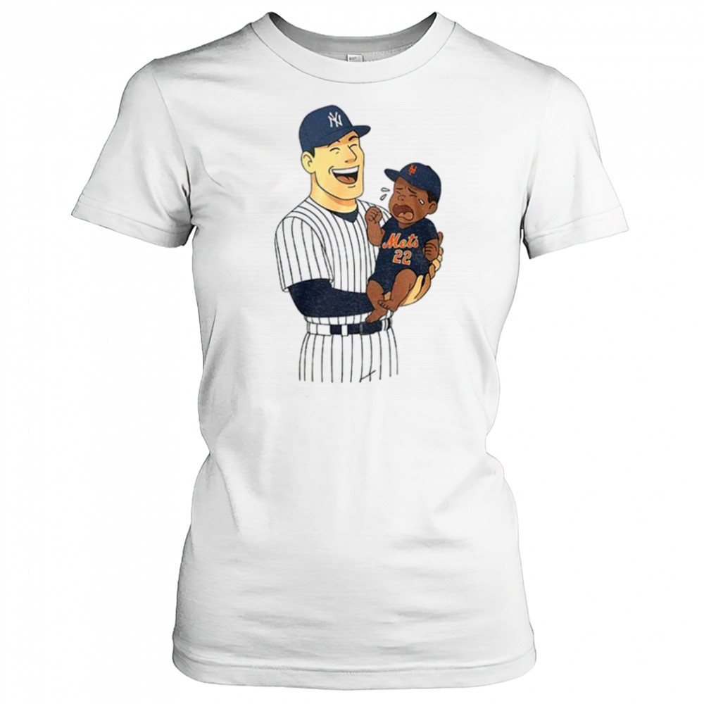 Aaron Judge Carrying Juan Soto baby crying MLB shirt Women's T-shirt