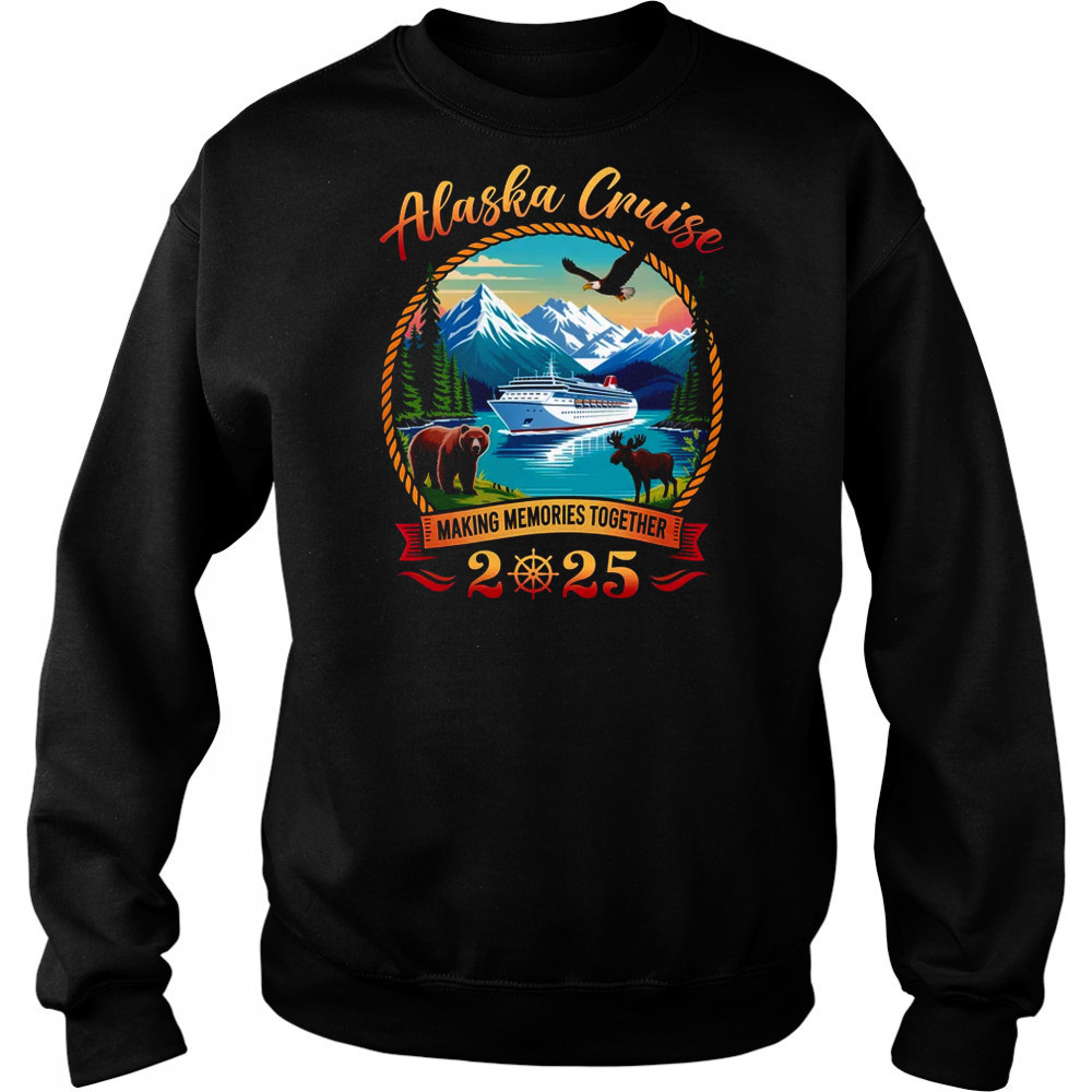 Alaska Cruise 2025 Matching Family Friends And Group Alaskan shirt Hoodie