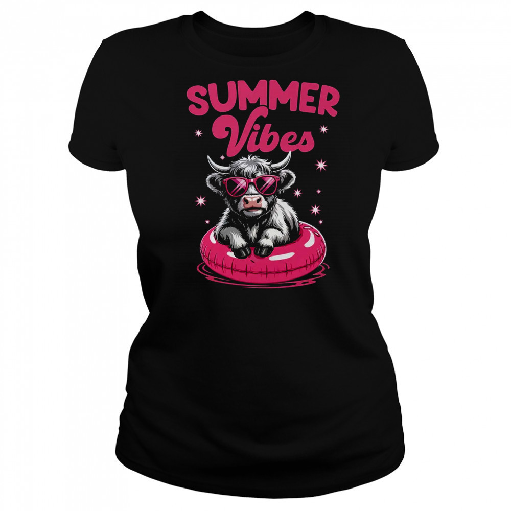 Hello Summer Vibes Highland Cow Funny Beach Vacation shirt Women's T-shirt