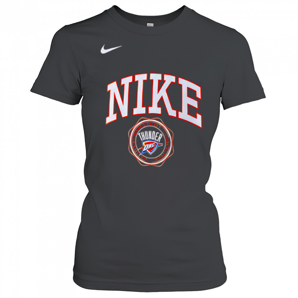 oklahoma city thunder essential shirt Women's T-shirt