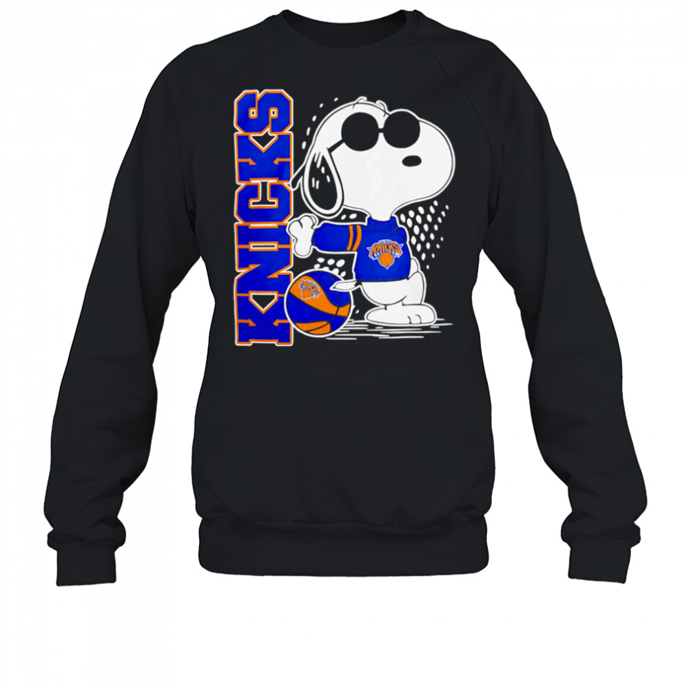 Peanuts Snoopy New York Knicks Basketball 2025 shirt Sweatshirt