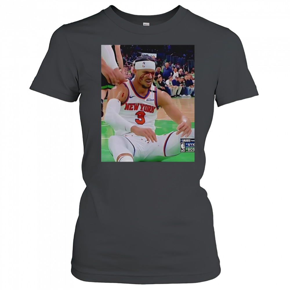 Photos Of Josh Hart After Getting Elbowed In The Face T-Shirt Women's T-shirt