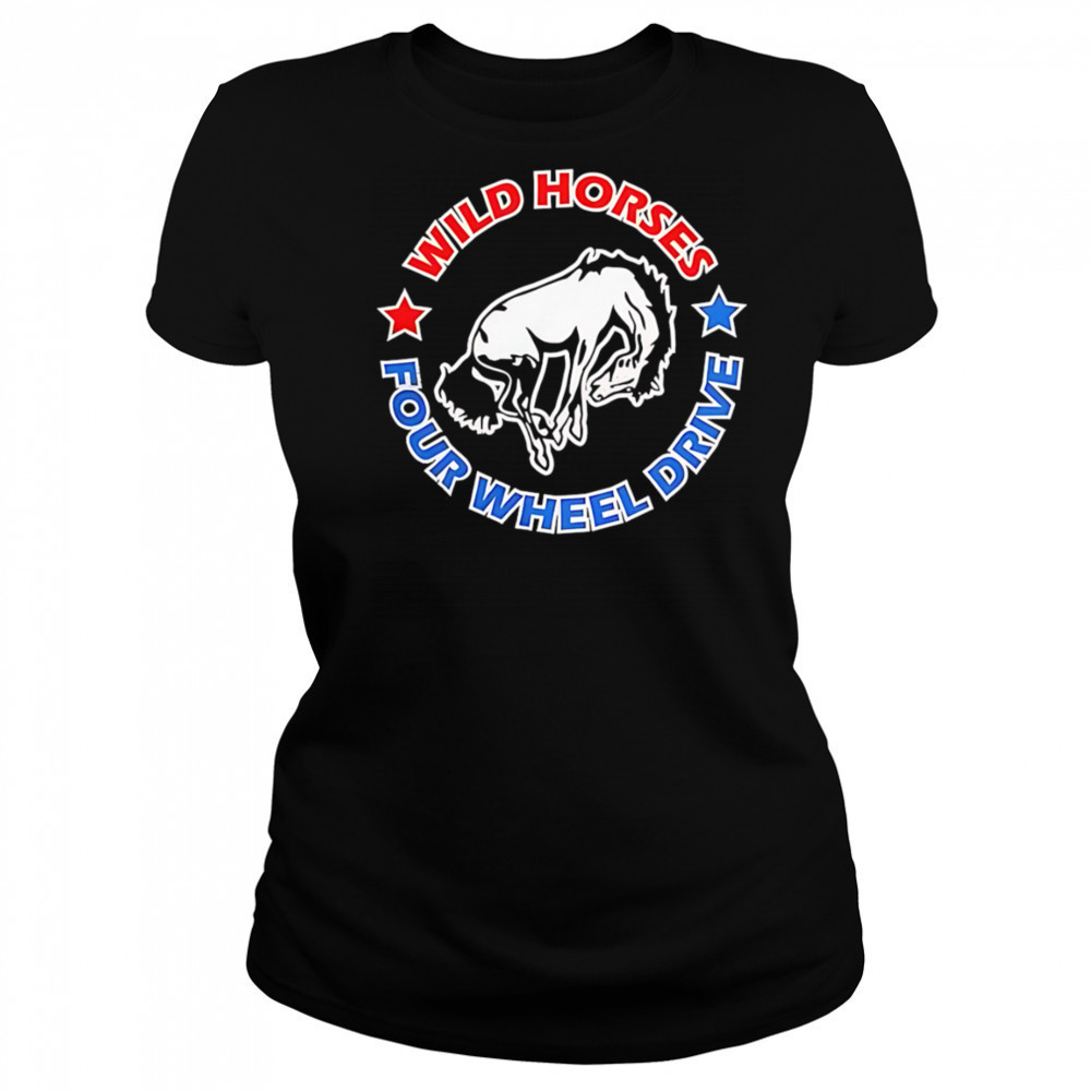 Wild horses four wheel drive shirt Women's T-shirt