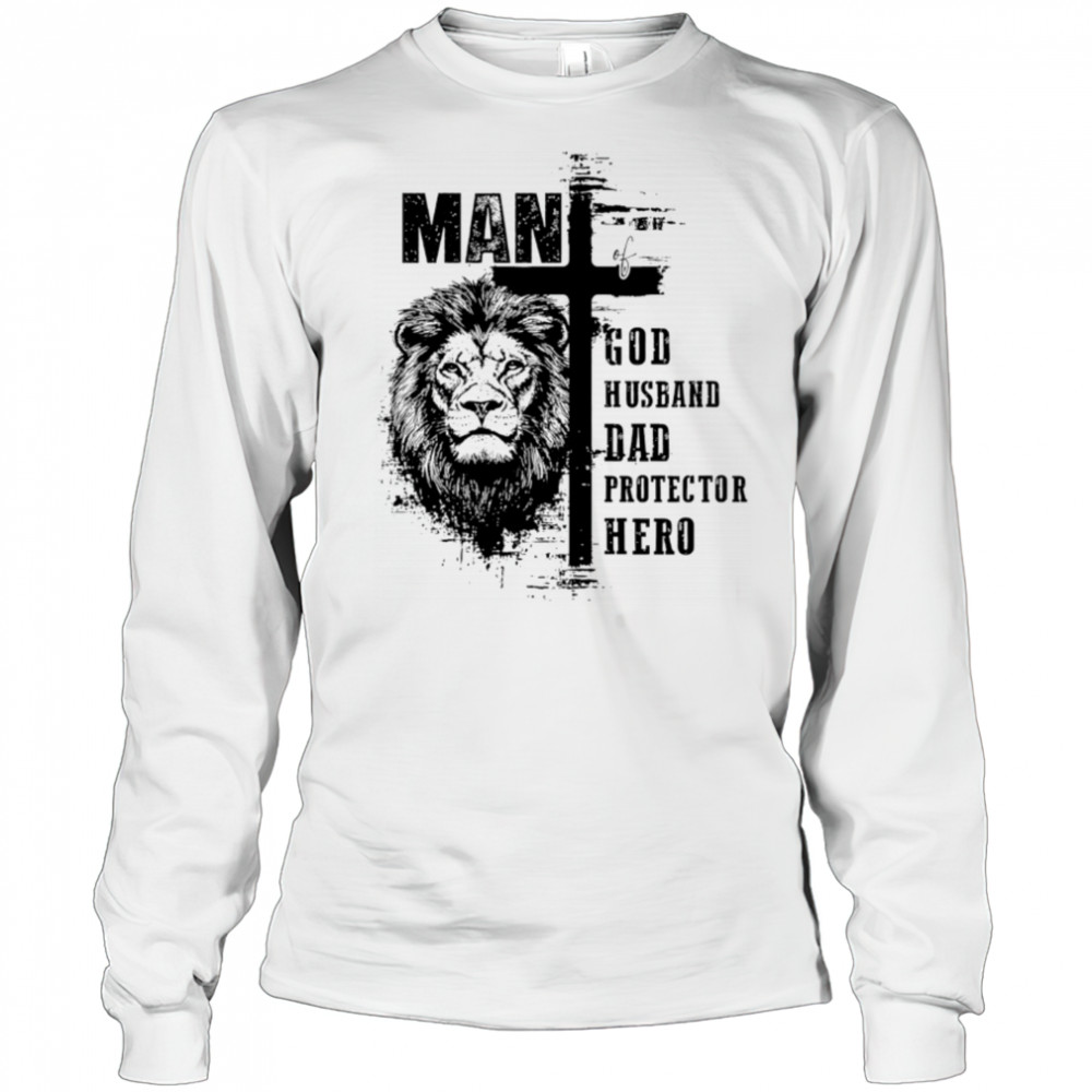 Christian Dad Man Of God Lion Cross shirt Long Sleeved