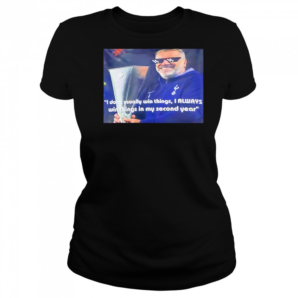 Tottenham win the Europa League coach shirt Women's T-shirt